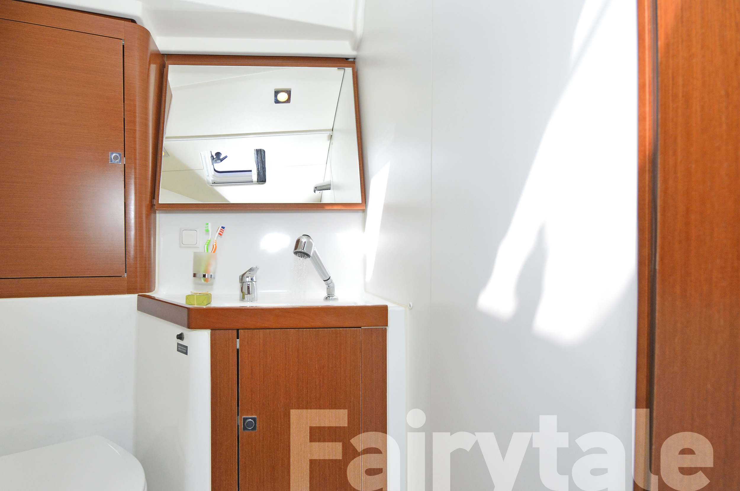 Oceanis 41 Innenansicht