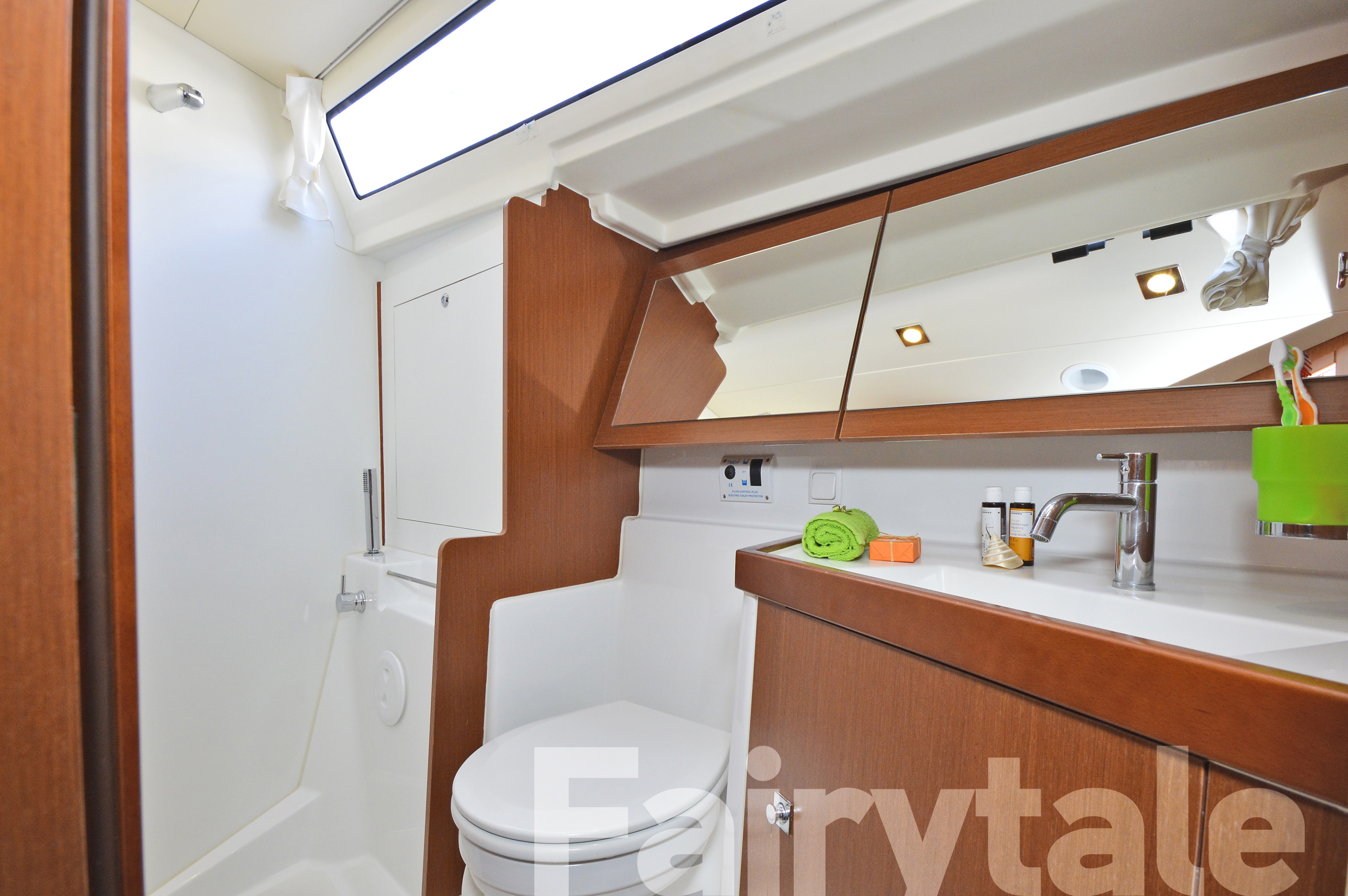 Oceanis 41 Innenansicht