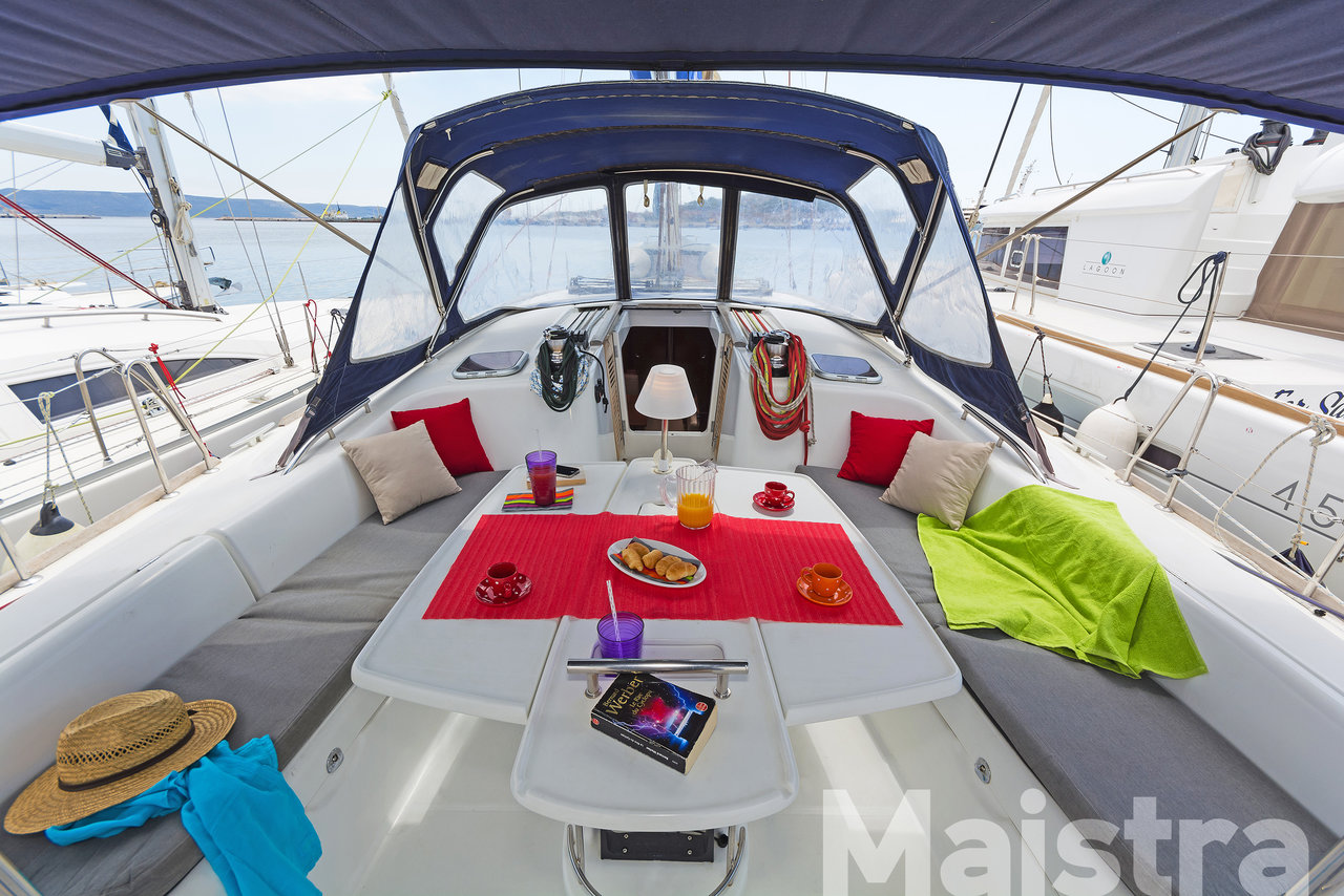 Oceanis 54 Innenansicht