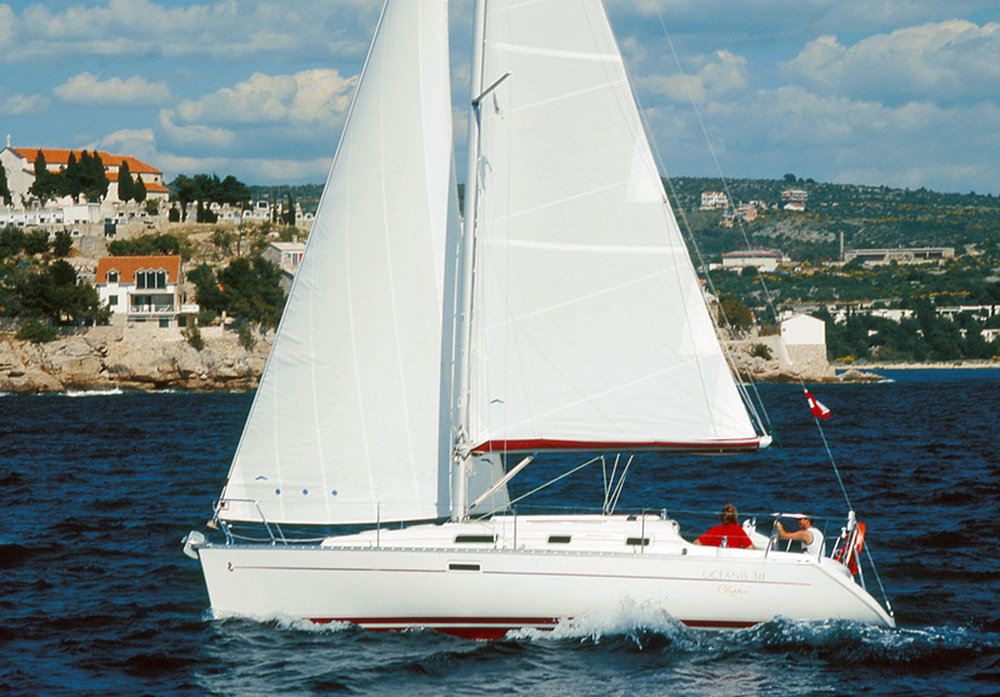 Oceanis Clipper 311 Innenansicht