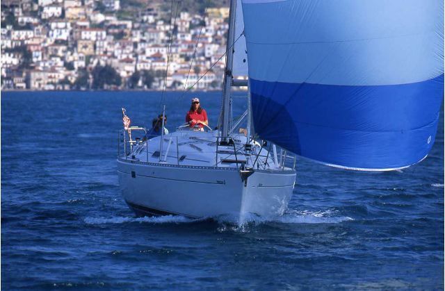 Oceanis Clipper 381 Außenansicht