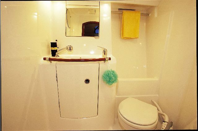 Oceanis Clipper 393 Innenansicht