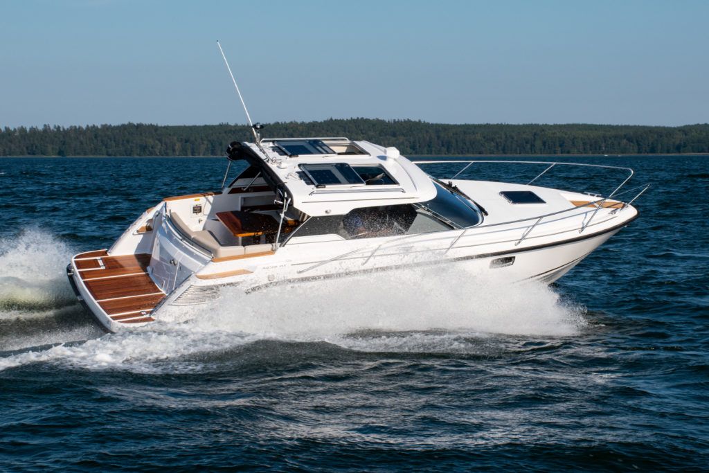 Aquador 28 HT