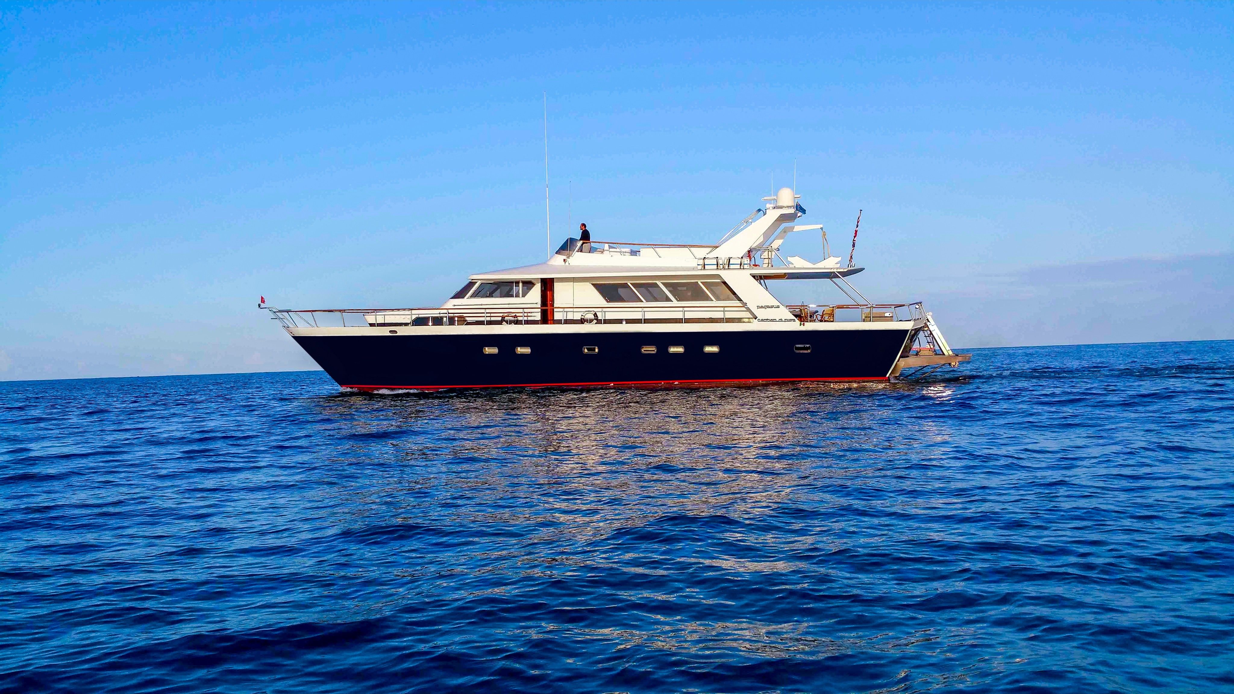 Superyachten Pegasus 80