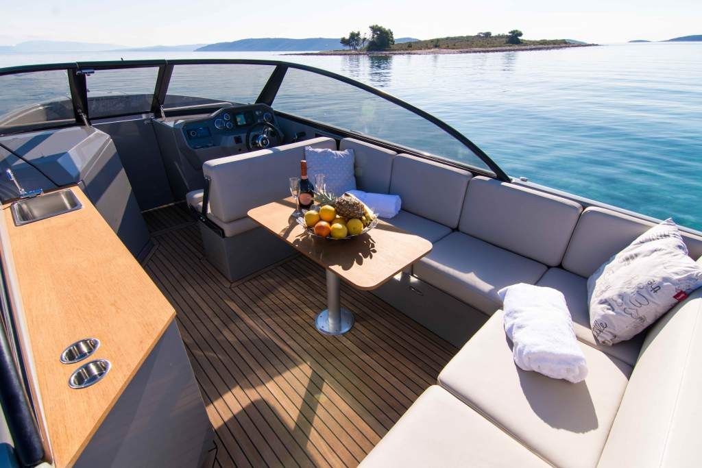 Supreme 27 p Außenansicht