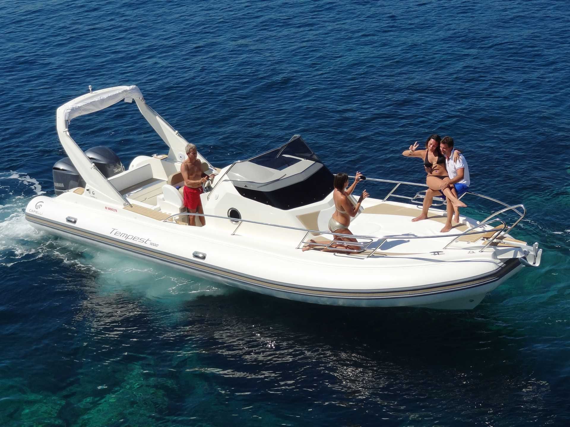 Cantiere Capelli Tempest 1000
