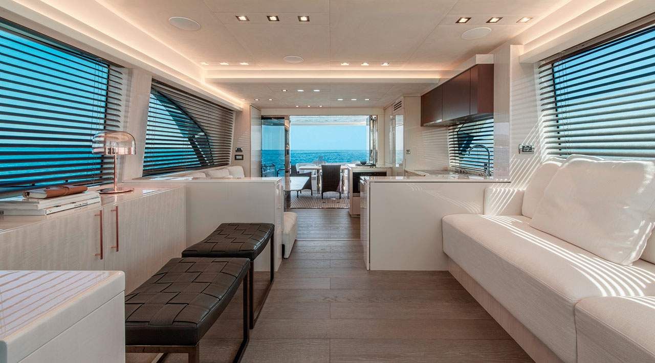 Monte Carlo Yacht 66 Innenansicht