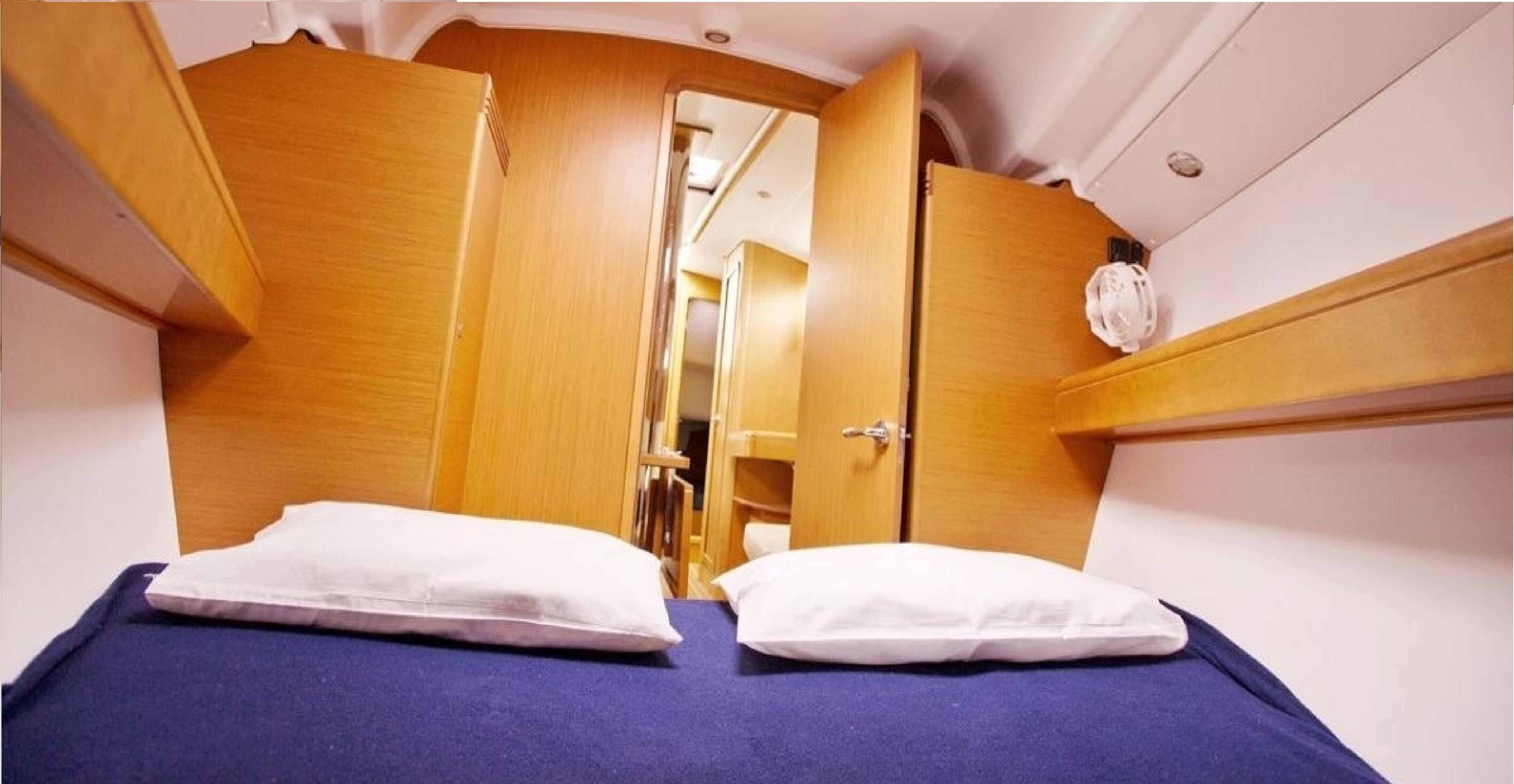 Sun Odyssey 36i Innenansicht