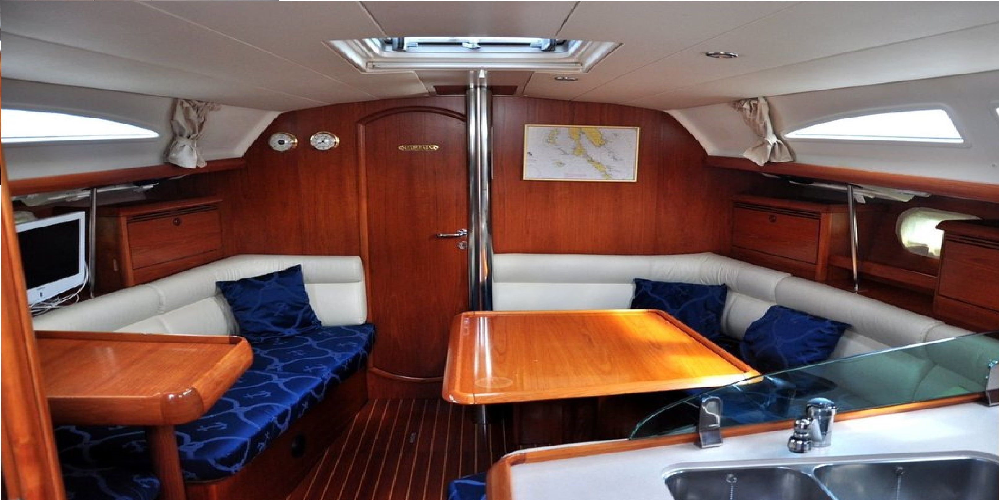 Sun Odyssey 37 Innenansicht