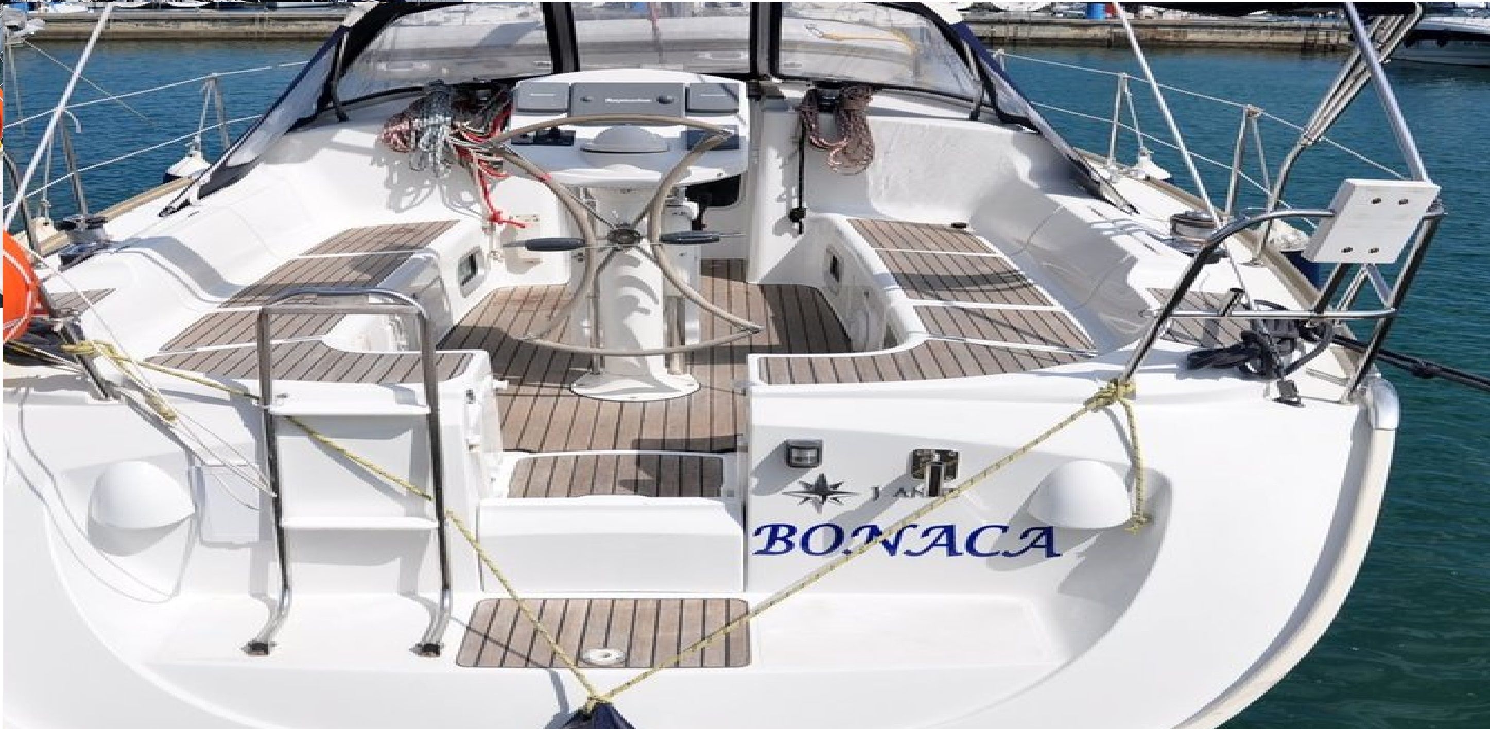 Sun Odyssey 37 Außenansicht