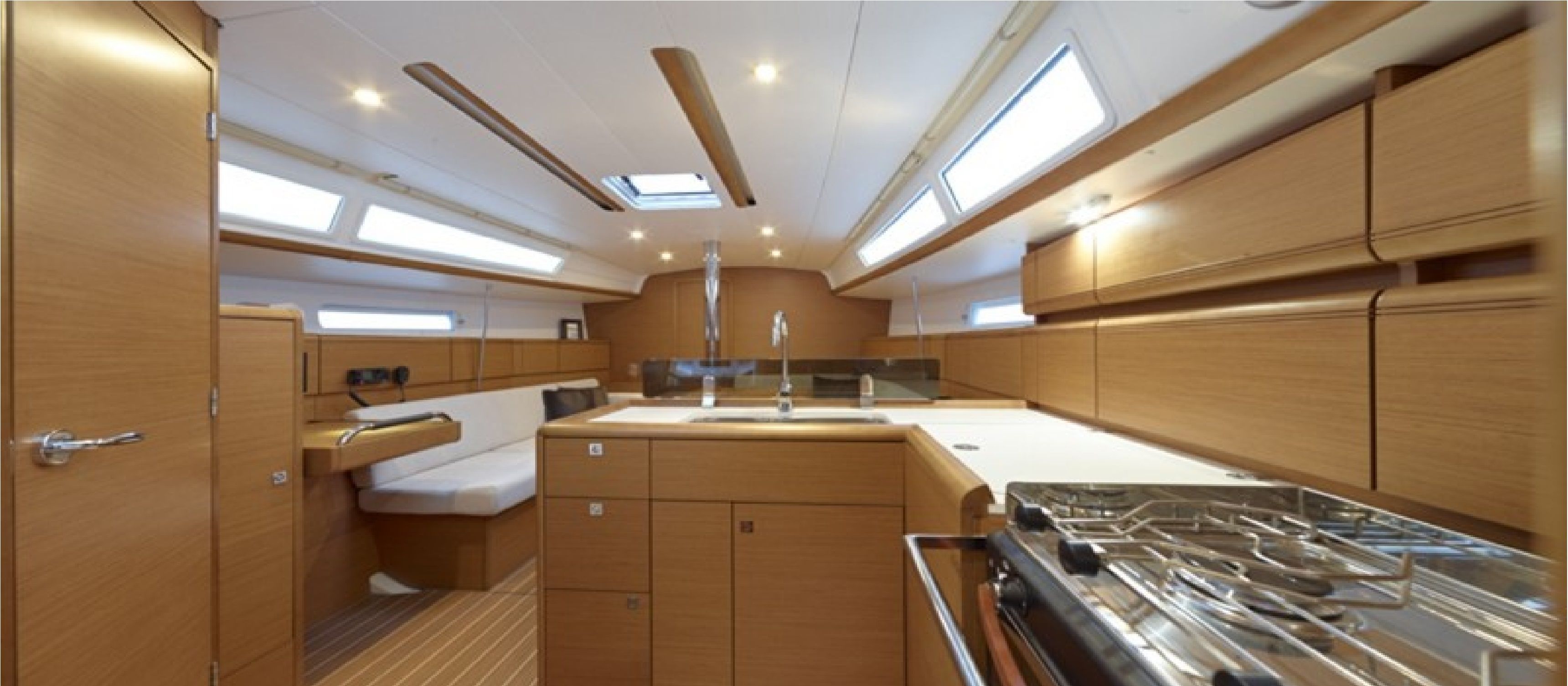 Sun Odyssey 379 Innenansicht