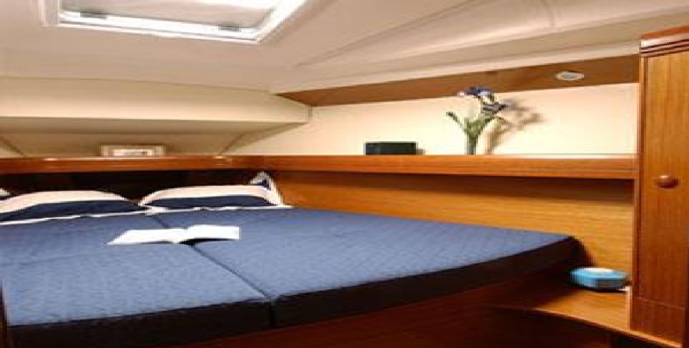 Sun Odyssey 39i Innenansicht