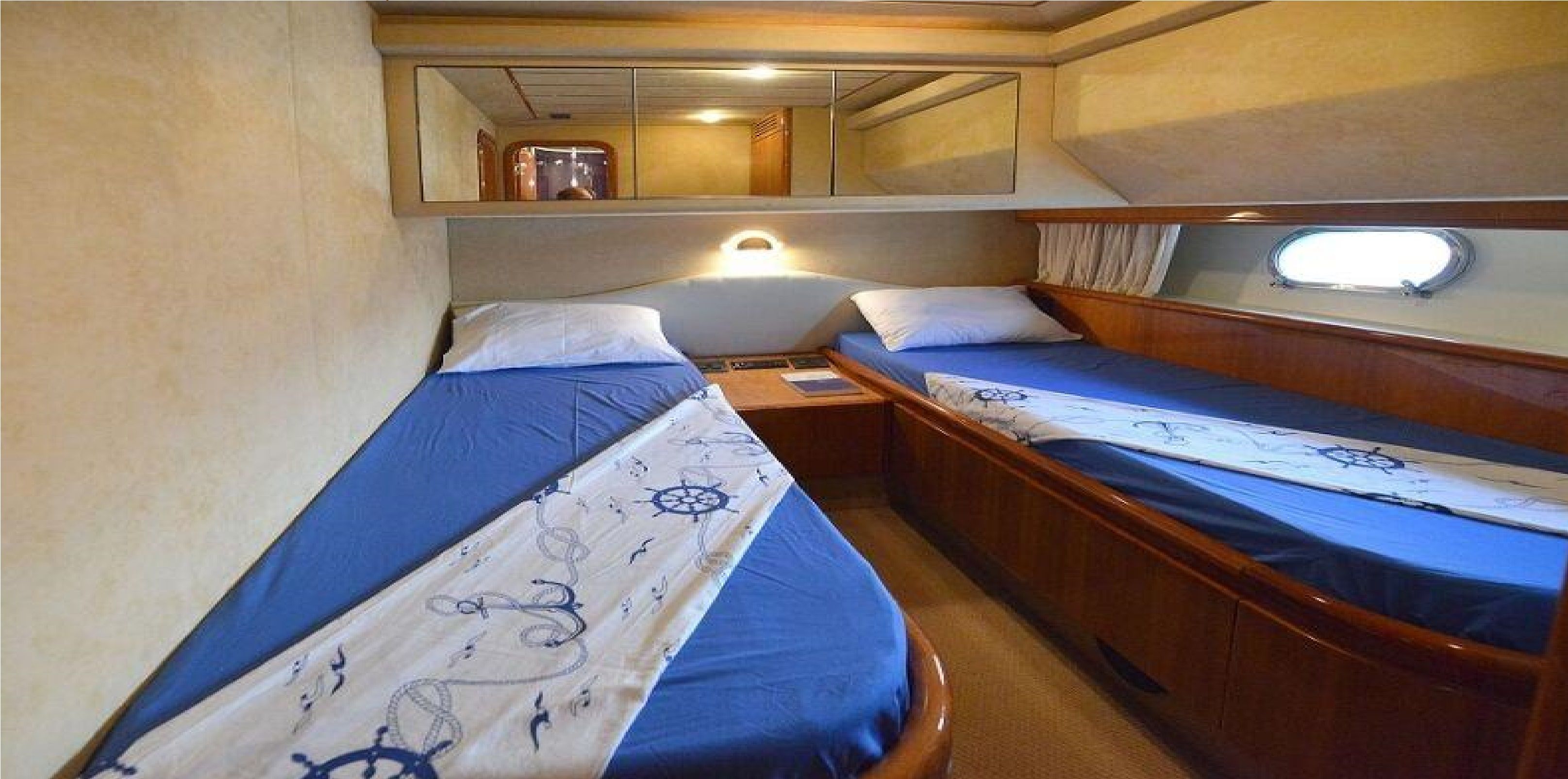 Ferretti 680 Innenansicht