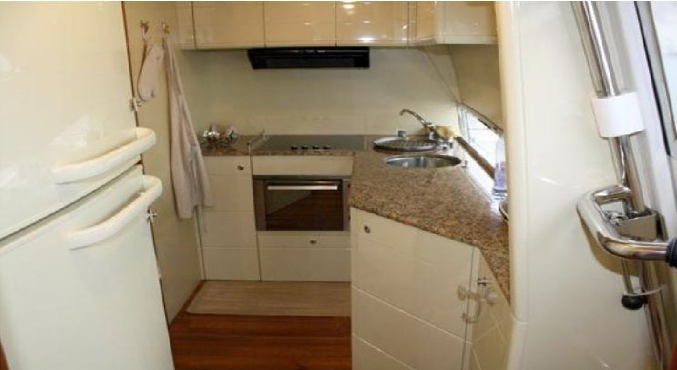 Ferretti 680 Innenansicht