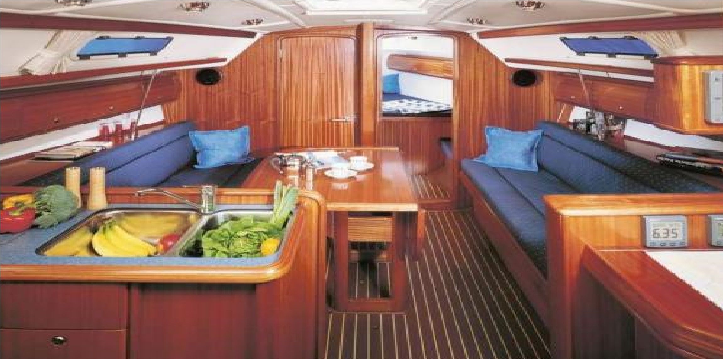 Bavaria 36 Cruiser Innenansicht