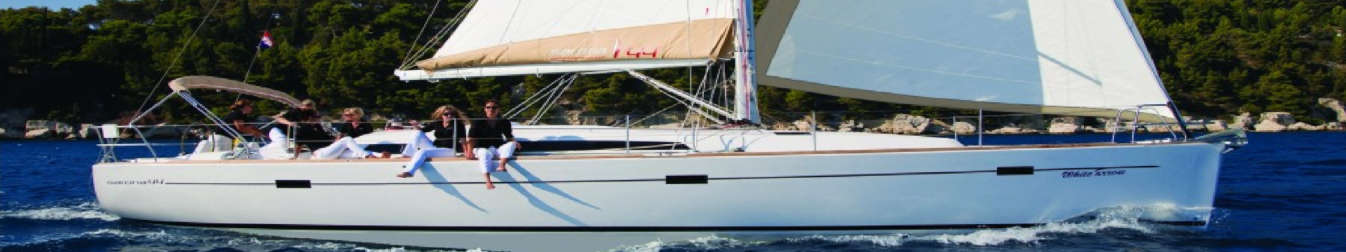 Delphia 40.2 - 3+1 Cab Main picture for the desktop