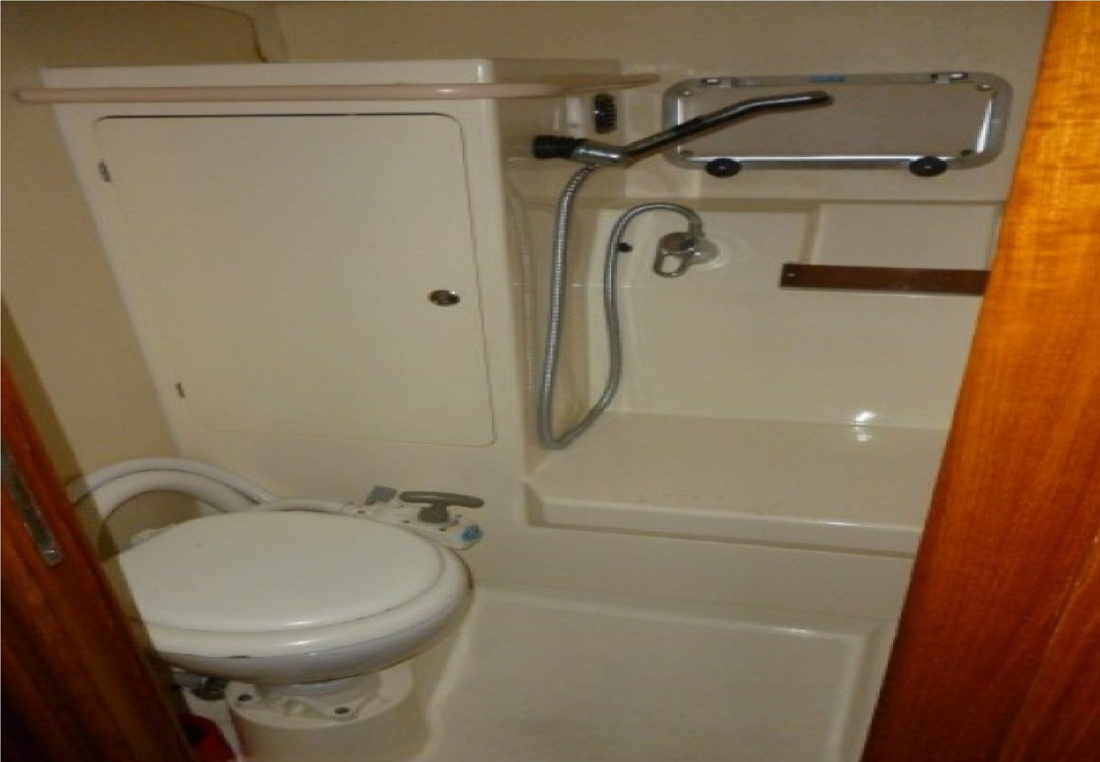 Sun Odyssey 42 Innenansicht