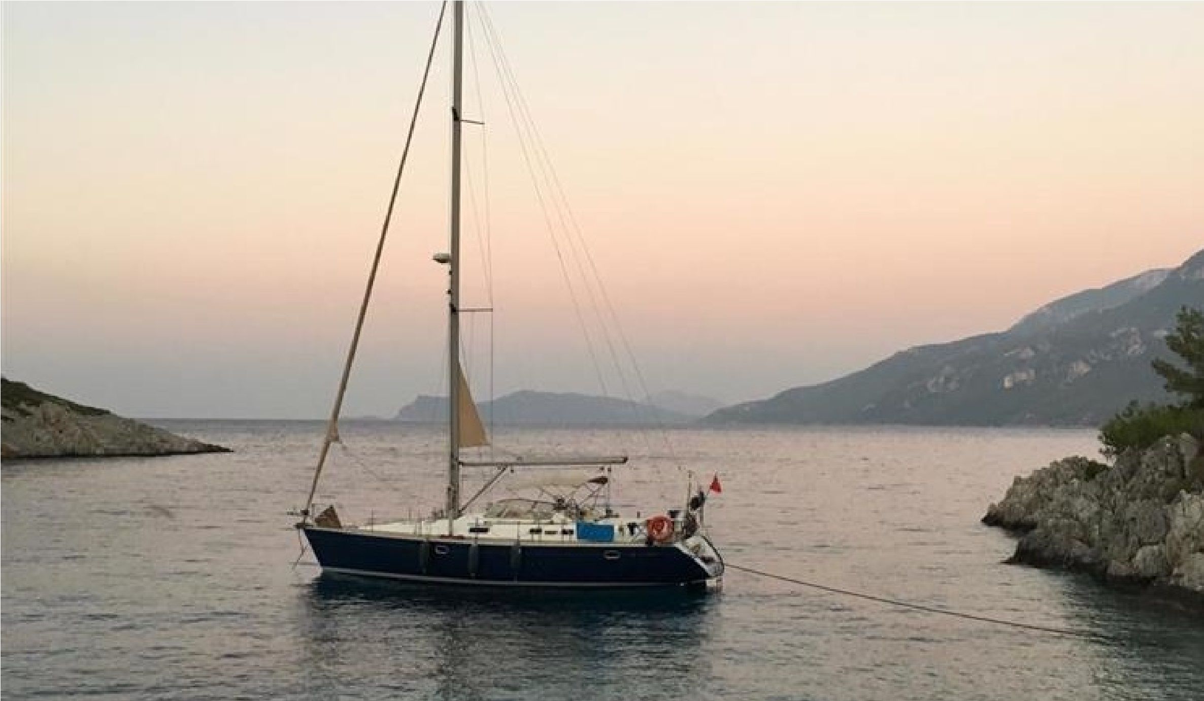 Sun Odyssey 42 CC Außenansicht