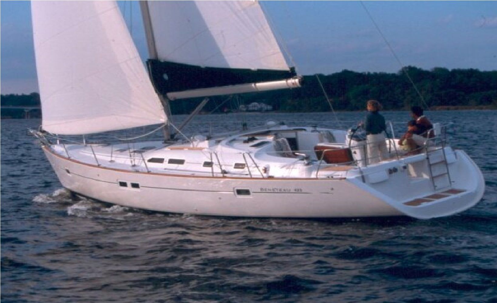Sun Odyssey 42.3 Außenansicht