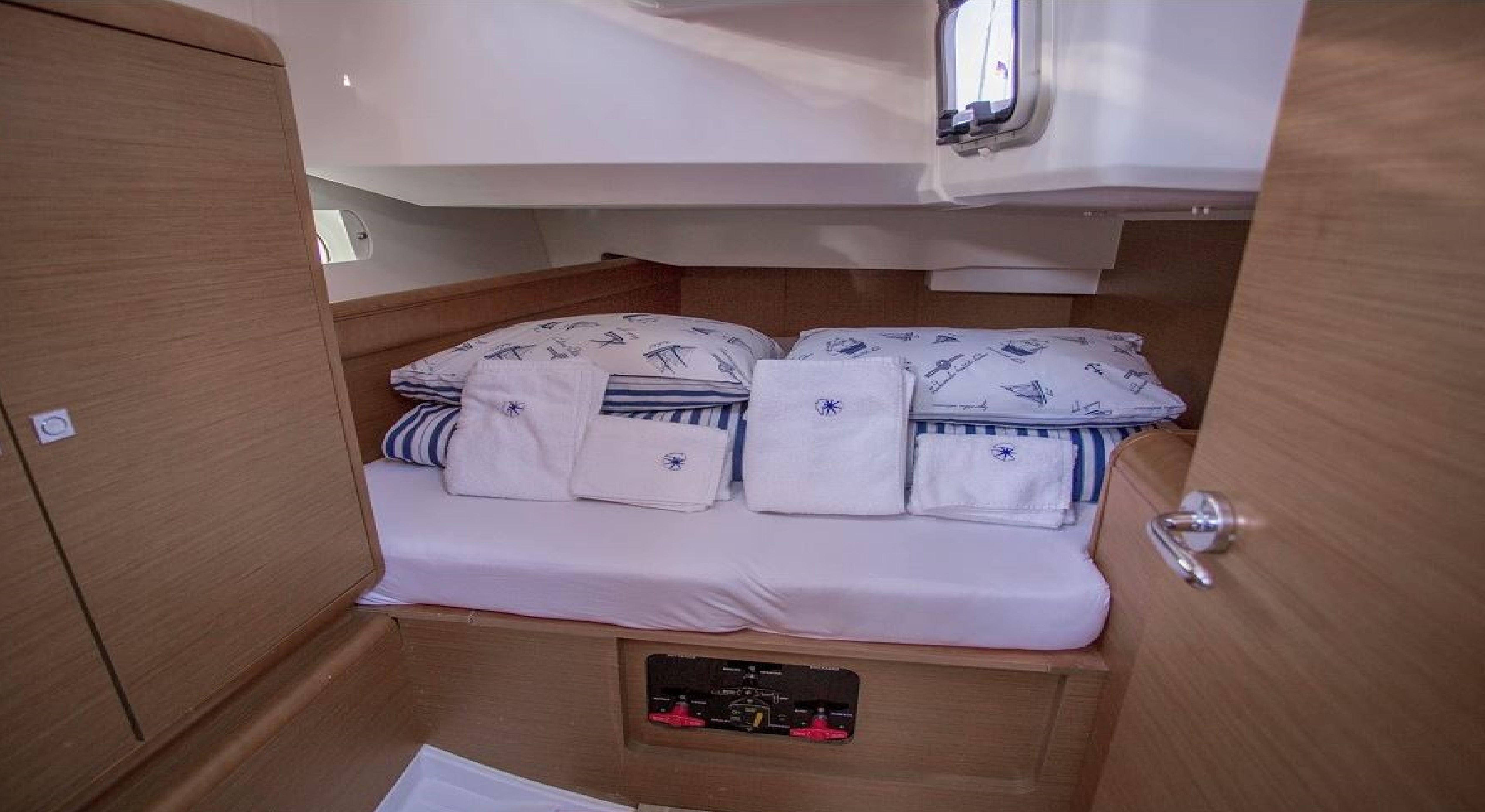 Sun Odyssey 439 Innenansicht