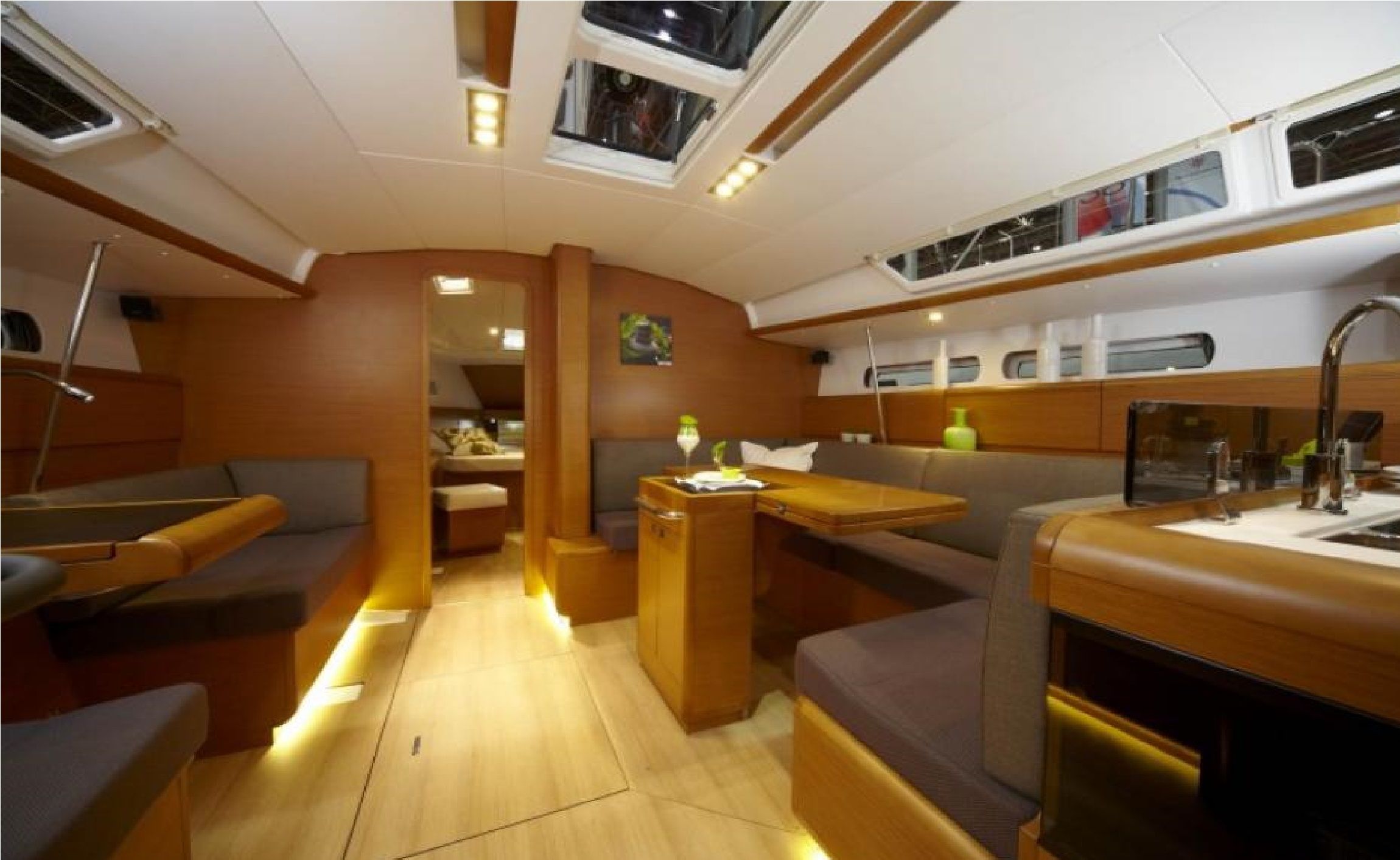 Sun Odyssey 439 Innenansicht