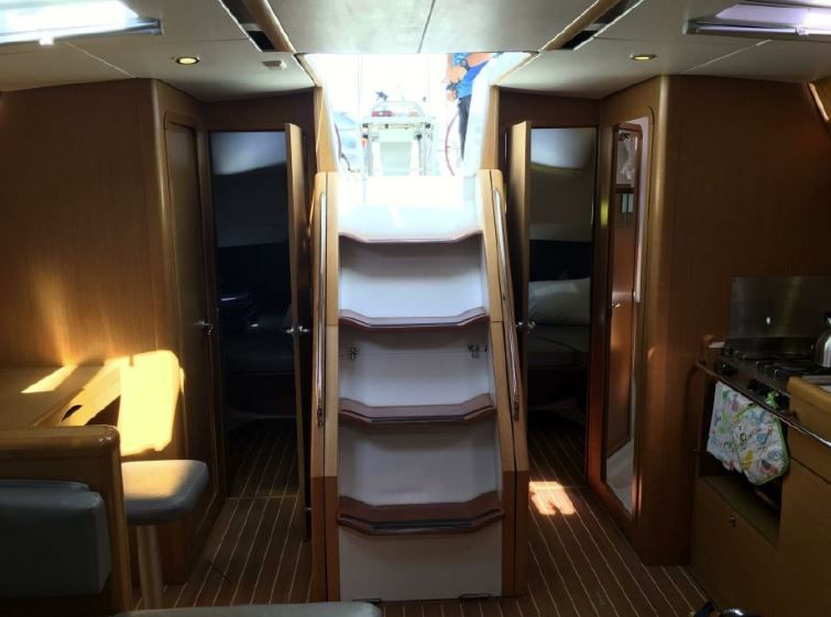 Sun Odyssey 44i Innenansicht
