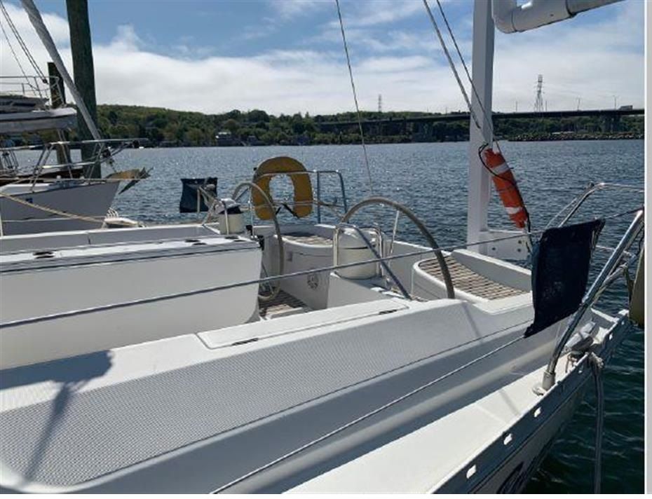 Sun Odyssey 45.2 Außenansicht