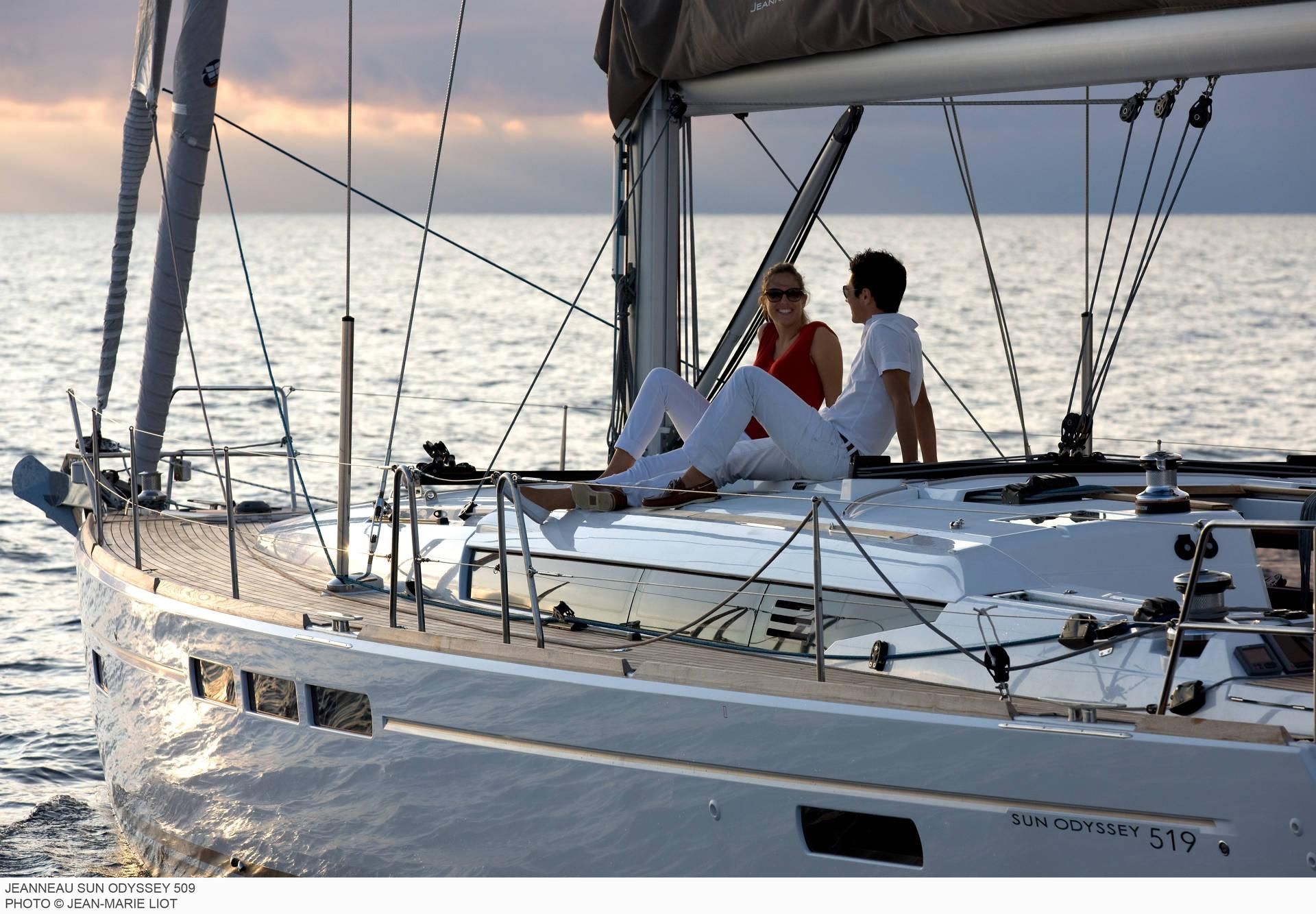 Sun Odyssey 519 (3cab/2wc) Top Bild