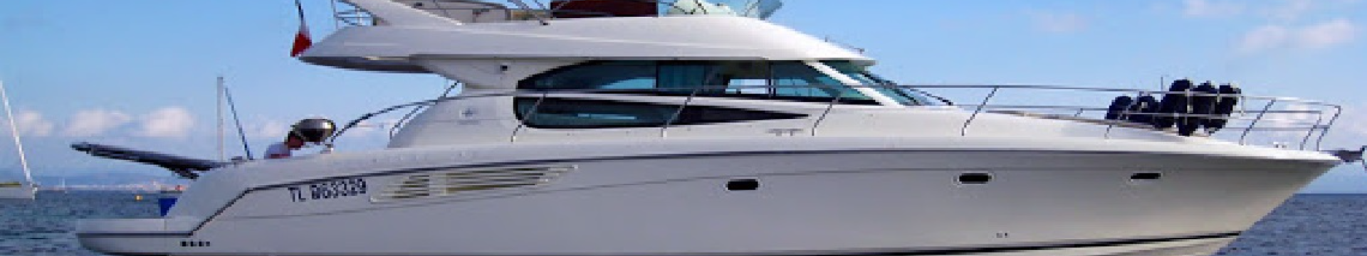 Prestige 42 Main picture for the desktop