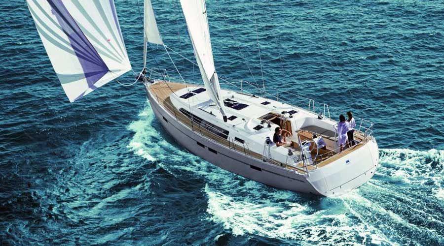 Bavaria Cruiser 46 Style (4 Kabinen, 3 B&auml;der) Top Bild