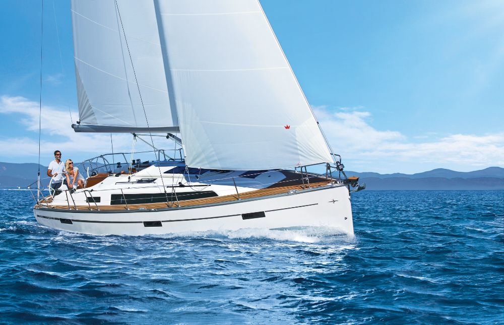 Bavaria Cruiser 37 - 3 Kabinen / 1 Bad Top Bild