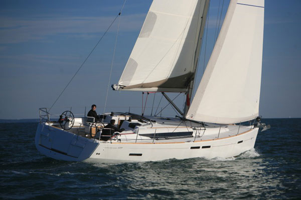 Sun Odyssey 439 (4 cab) Top Bild