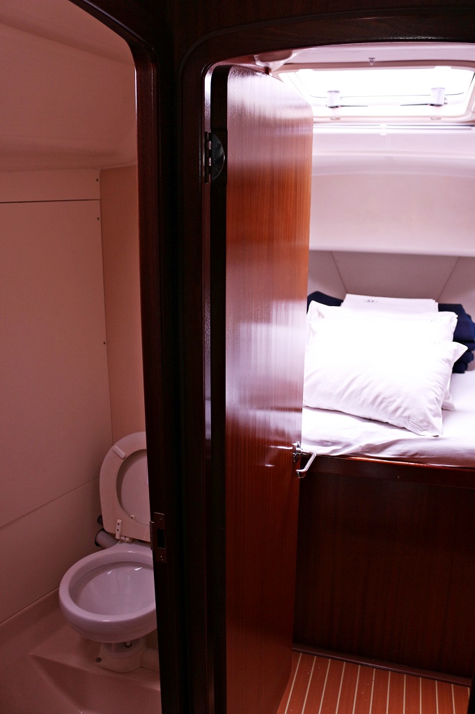 Bavaria 49 Innenansicht