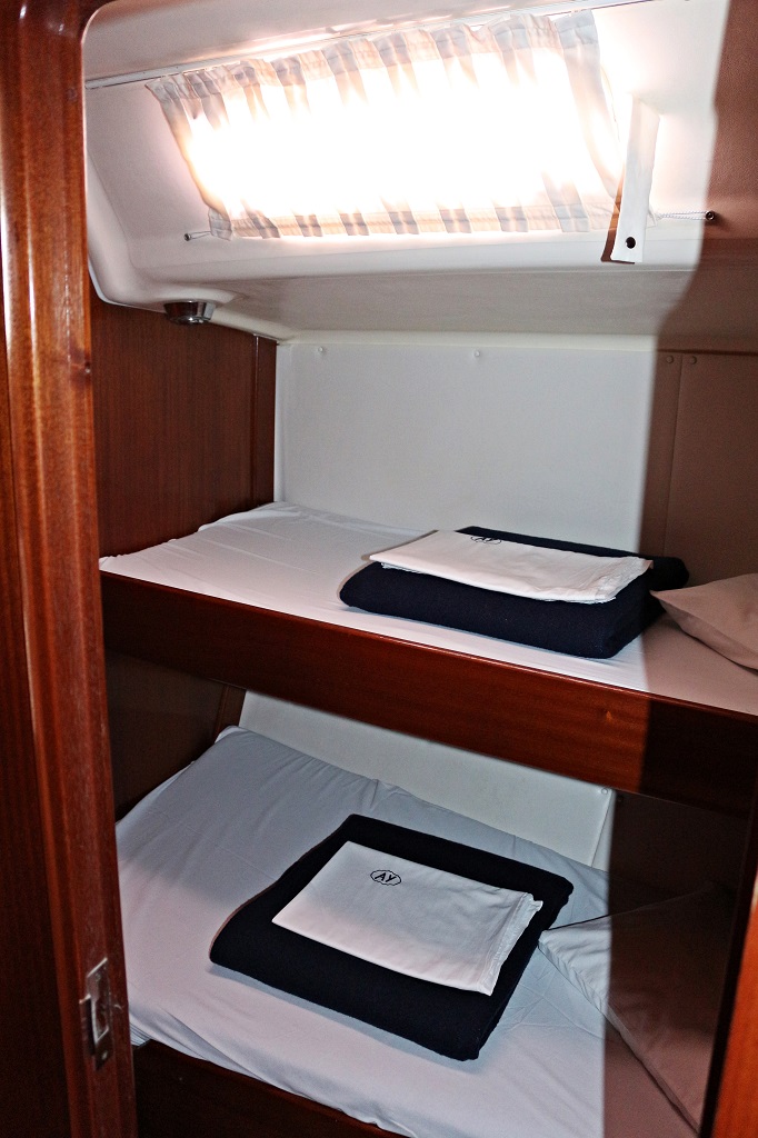 Bavaria 49 Innenansicht