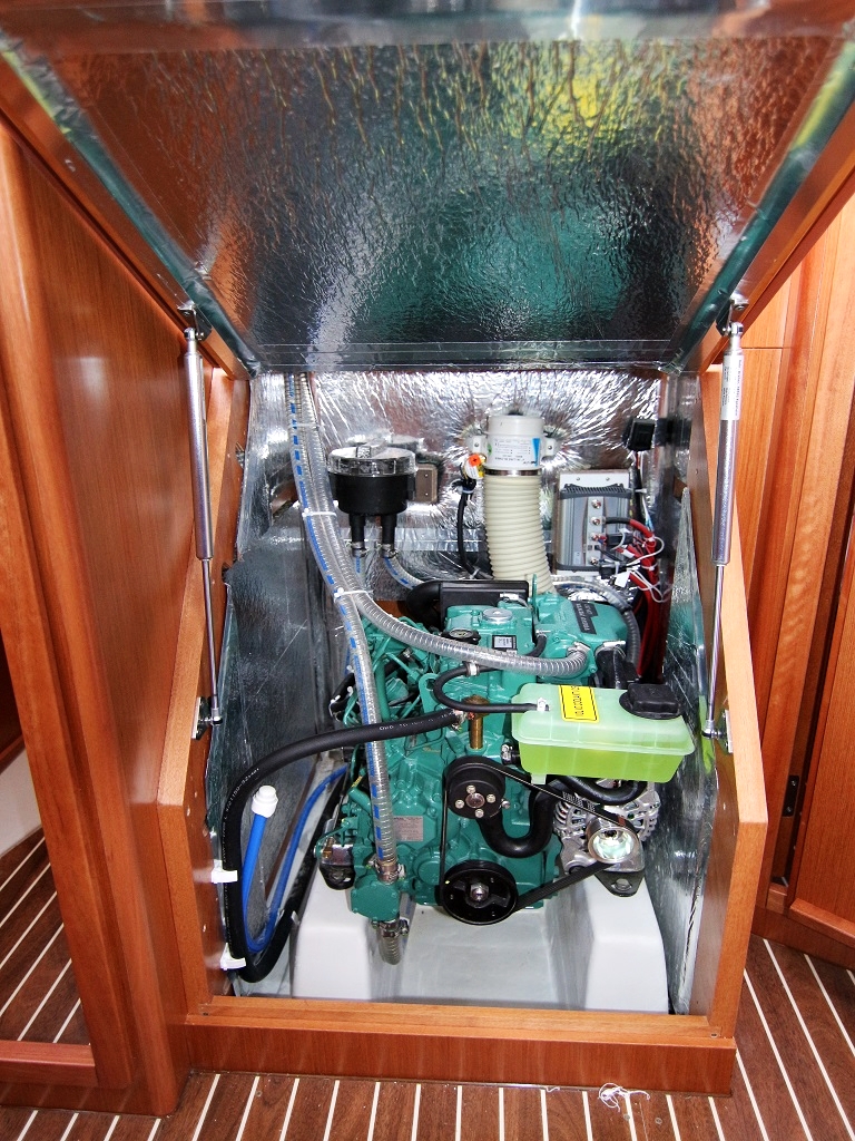 Bavaria Cruiser 34 Innenansicht