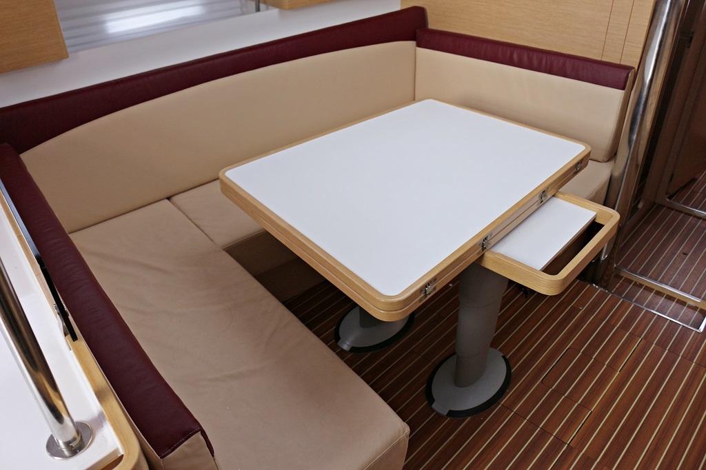 Elan 444 Impression Innenansicht