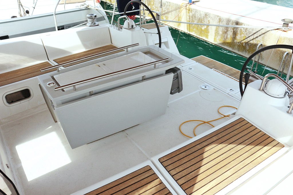 Oceanis 45 Innenansicht