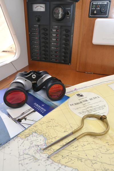 Nautitech 40 Innenansicht