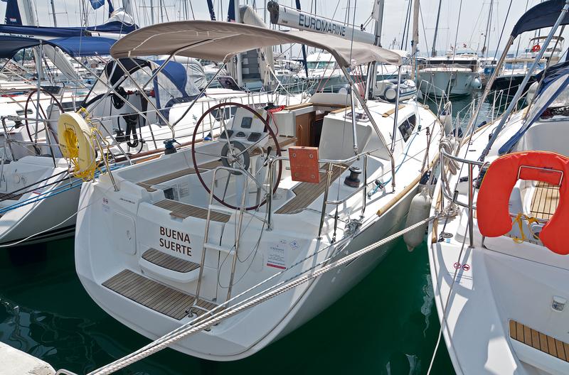 Sun Odyssey 33i Innenansicht