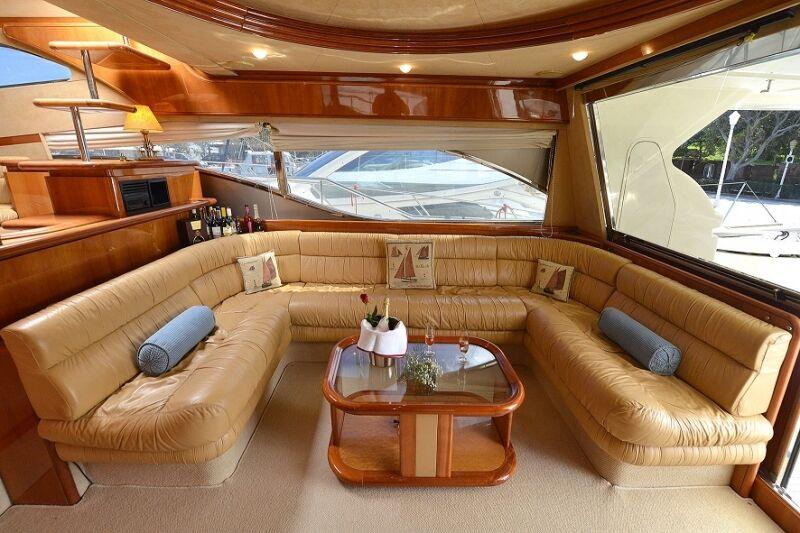 Ferretti 680 Innenansicht