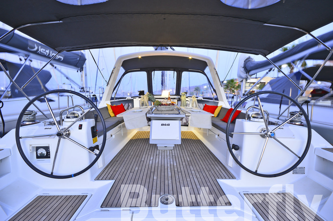 Oceanis 45 Innenansicht