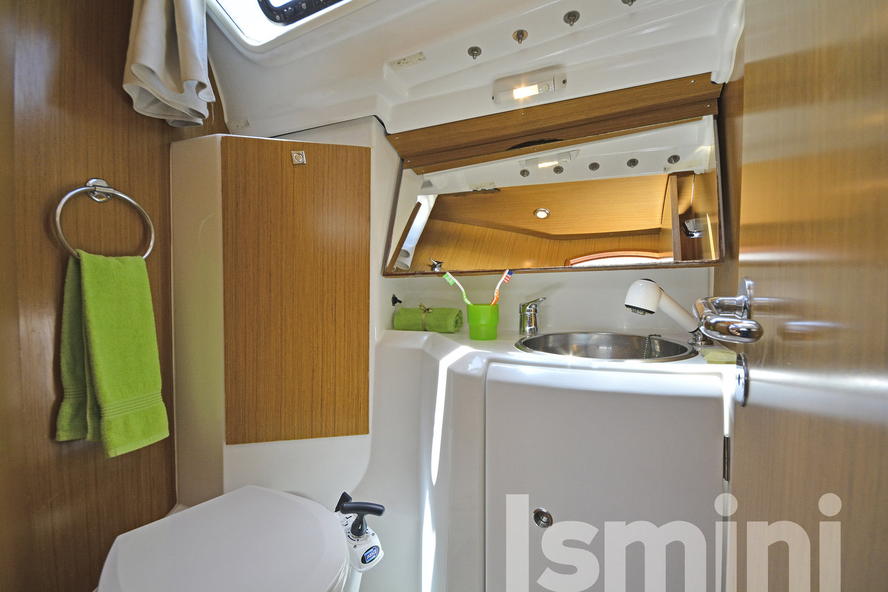 Sun Odyssey 36i Innenansicht