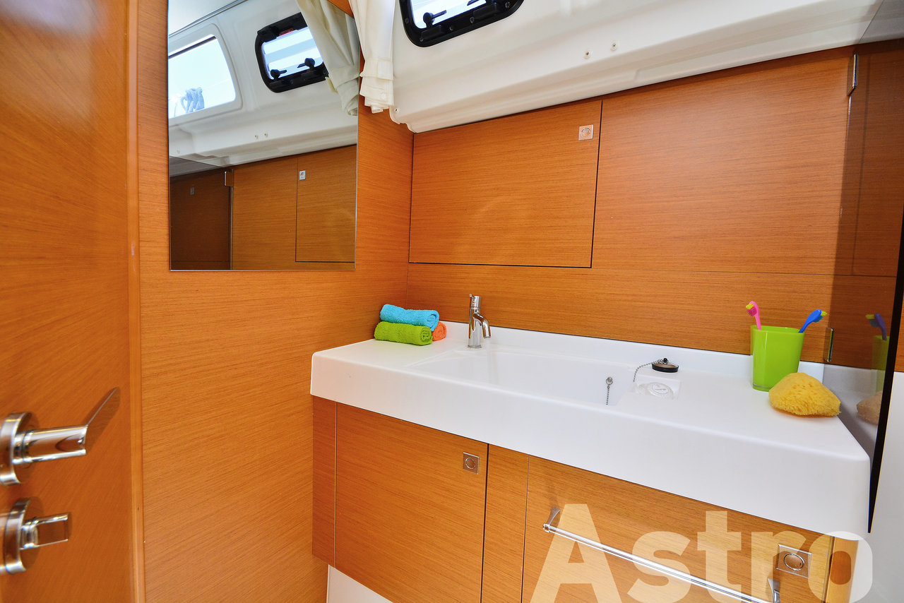 Sun Odyssey 509 Innenansicht