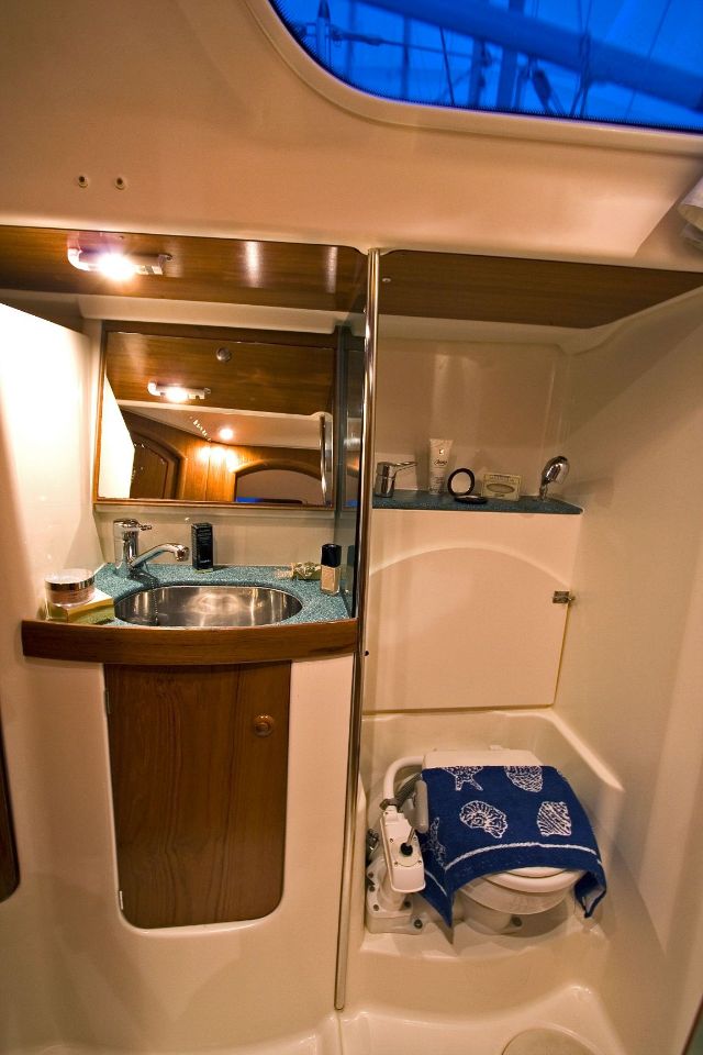 Sun Odyssey 43 Innenansicht