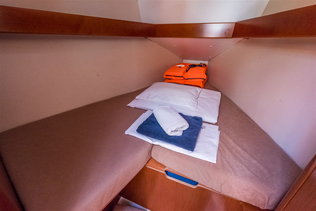 Oceanis 31 Innenansicht