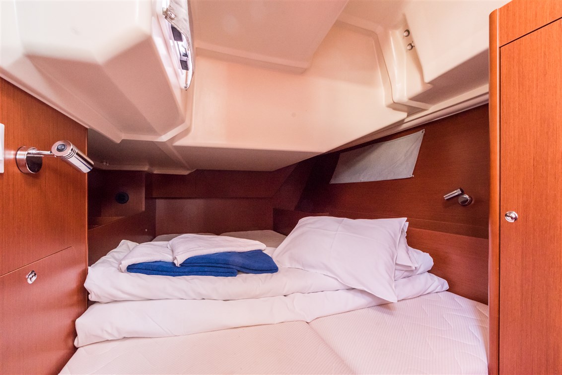 Oceanis 41.1 Innenansicht