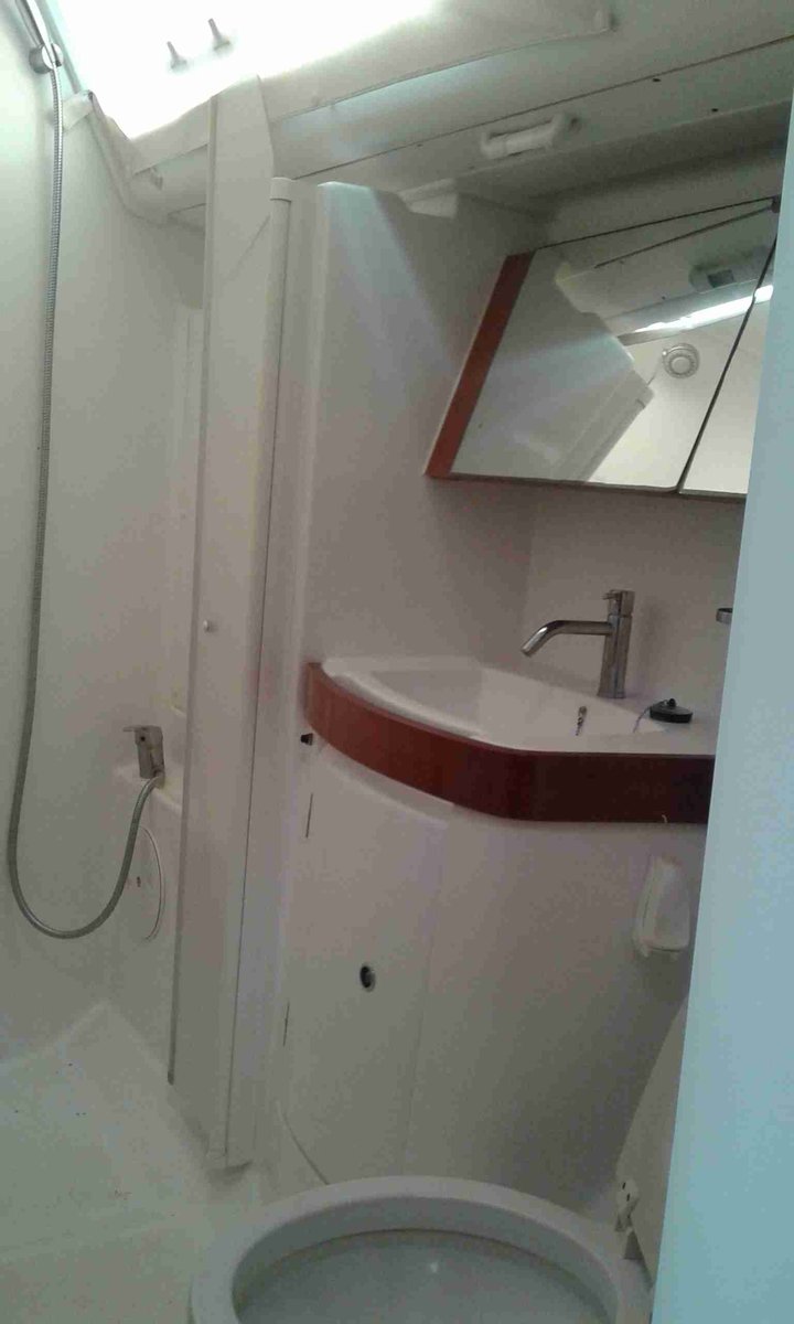 Oceanis 40 Innenansicht