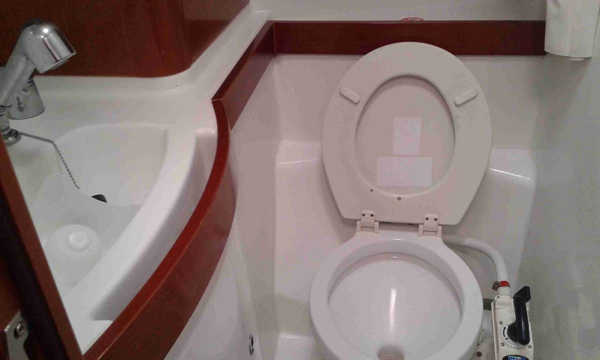 Oceanis 40 Innenansicht