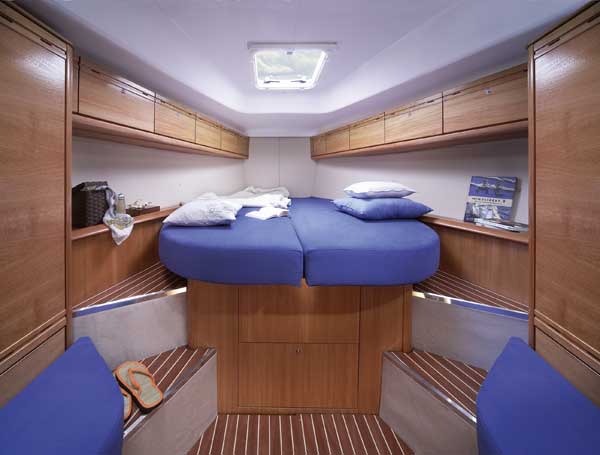 Bavaria 38 Cruiser - 3 Kabinen / 1 Bad Innenansicht