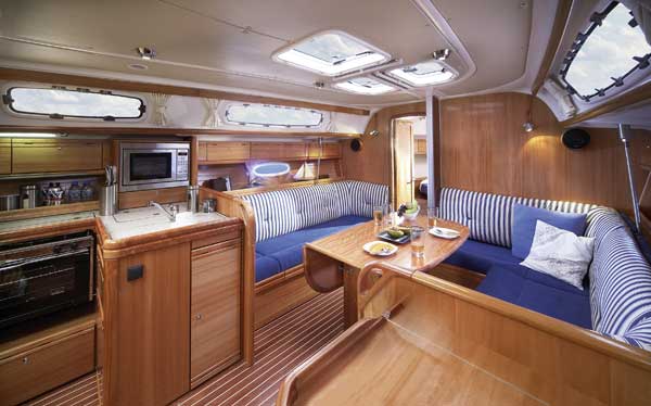 Bavaria 38 Cruiser Innenansicht